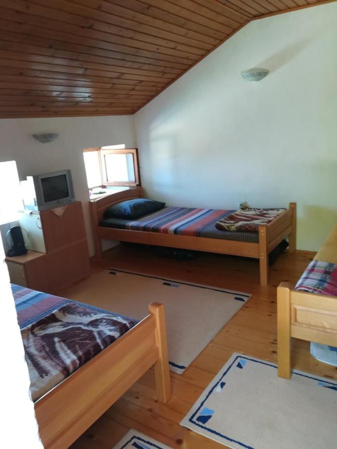 Holiday Home Radus Virpazar Eksteriør bilde