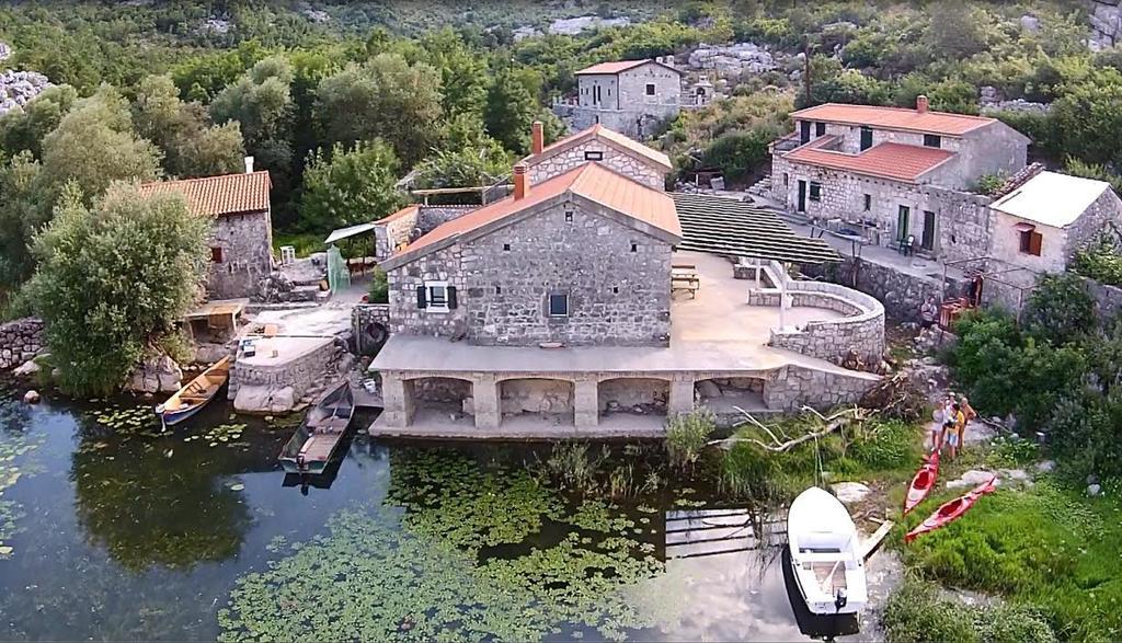 Holiday Home Radus Virpazar Eksteriør bilde